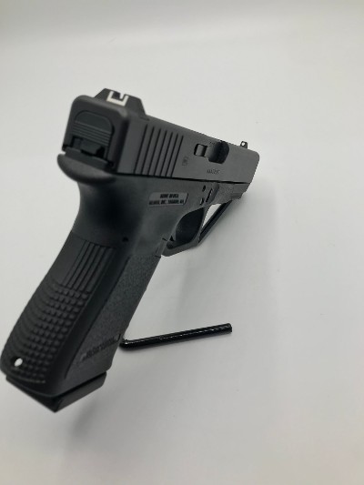 GLOCK 19 9MM LUGER (9x19 PARA) - Image 8 of 12
