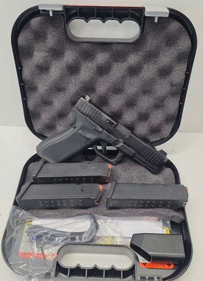 GLOCK 17V 9MM LUGER (9x19 PARA) - Image 3 of 9