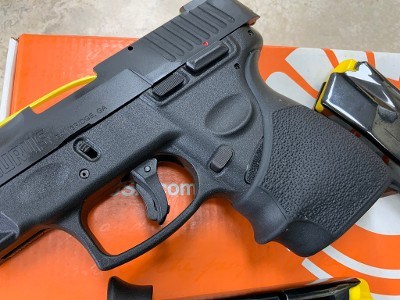 TAURUS Taurus G2C 9MM LUGER (9x19 PARA) - Image 5 of 8