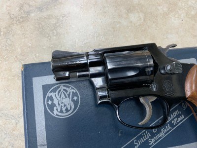 SMITH & WESSON MODEL 37 .38 SPL - Image 2 of 9