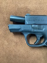 SMITH & WESSON M&P 9 SHIELD 9MM LUGER (9X19 PARA) - Image 3 of 10