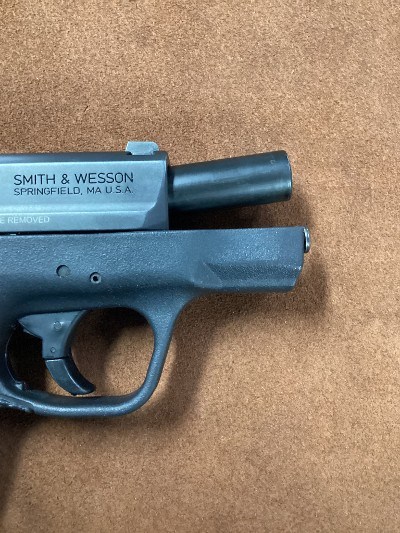 SMITH & WESSON M&P 9 SHIELD 9MM LUGER (9X19 PARA) - Image 9 of 10