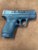SMITH & WESSON M&P 9 SHIELD 9MM LUGER (9X19 PARA) - Image 2 of 10
