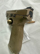 SMITH & WESSON M&P9 M2.0 TS TLCI FDE 11537 9MM LUGER (9x19 PARA) - Image 3 of 4