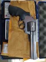 SMITH & WESSON 686 PLUS .357 MAG - Image 1 of 5