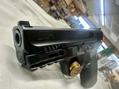 SMITH & WESSON M&P 9 2.0 (11683) 9MM LUGER (9x19 PARA) - Image 4 of 5