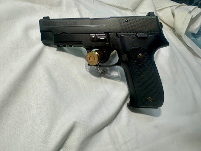 SIG SAUER P226 40 Smith & Wesson - Image 1 of 4