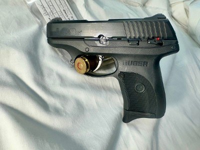 RUGER LC9S (03235) 9MM LUGER (9x19 PARA) - Image 1 of 4