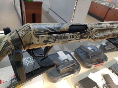 BENELLI SUPER BLACK EAGLE II 12 GA - Image 1 of 19