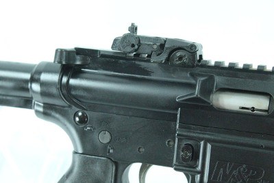 SMITH & WESSON M&P 15-22 - RIFLE .22 LR - Image 22 of 25