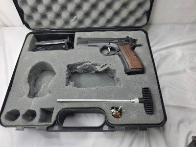 EAA WITNESS 45 ACP (45 Auto) - Image 1 of 10