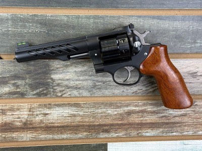 RUGER SUPER GP100 .357 MAG - Image 2 of 5
