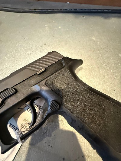 SIG SAUER P320 9MM LUGER (9x19 PARA) - Image 4 of 11