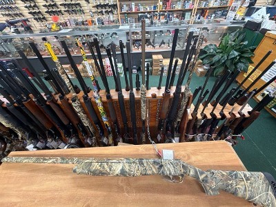 BROWNING SILVER 12 GA - Image 1 of 1