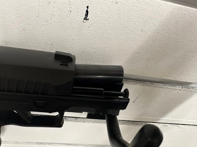 SIG SAUER P320 XCOMPACT 9MM LUGER (9X19 PARA) - Image 6 of 9
