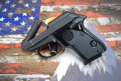 BERETTA 3032 Tomcat .32 ACP - Image 4 of 7