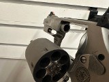 SMITH & WESSON PERFORMANCE CENTER MODEL 986 2.5" BARREL 9MM LUGER (9x19 PARA) - Image 6 of 6