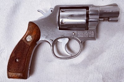 SMITH & WESSON 64-2 .38 SPL - Image 1 of 5