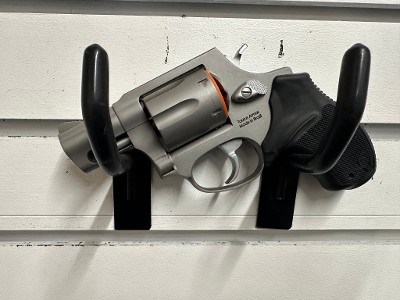 TAURUS MODEL 856 .38 SPL +P - Image 3 of 6