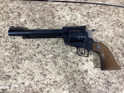 RUGER SUPER BLACKHAWK .44 MAGNUM - Image 4 of 22