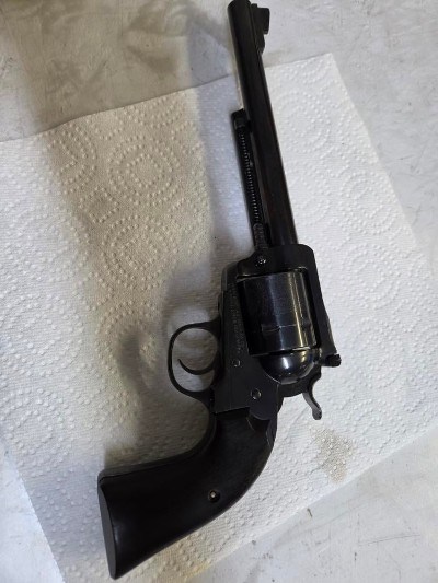 RUGER SUPER BLACKHAWK .44 MAGNUM - Image 1 of 12