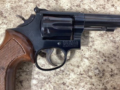 SMITH & WESSON 17 (K-22 MASTERPIECE) .22 LR - Image 3 of 25