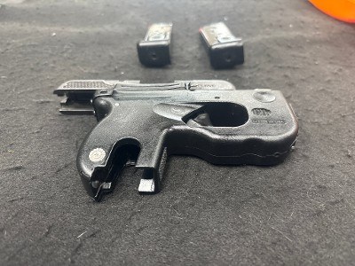 TAURUS CURVE .380 ACP - Image 6 of 9