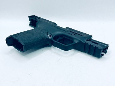 SMITH & WESSON M&P 9 SHIELD EZ M2.0 9MM LUGER (9x19 PARA) - Image 4 of 9