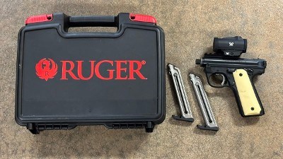 RUGER MARK IV .22 LR - Image 1 of 9