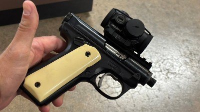RUGER MARK IV .22 LR - Image 8 of 9