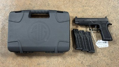 SIG SAUER P320 9MM LUGER (9x19 PARA) - Image 1 of 9