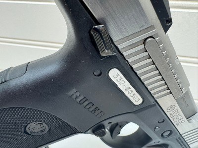 RUGER SR9C 9MM LUGER (9x19 PARA) - Image 4 of 8