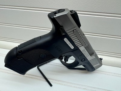 RUGER SR9C 9MM LUGER (9x19 PARA) - Image 3 of 8