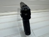 HECKLER & KOCH USP COMPACT .357 SIG - Image 13 of 16