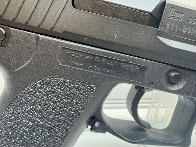 HECKLER & KOCH USP COMPACT .357 SIG - Image 12 of 16