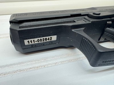 HECKLER & KOCH USP COMPACT .357 SIG - Image 14 of 16