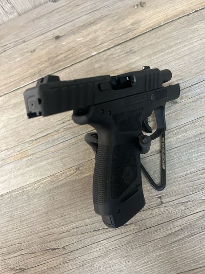 BERETTA APX 9MM LUGER (9x19 PARA) - Image 3 of 8