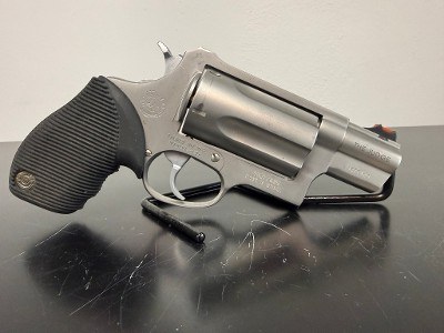 TAURUS JUDGE PUBLIC DEFENDER NRA.45 LC/.410 GA - Image 1 of 9