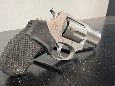 TAURUS TAURUS 605 .357 MAG - Image 2 of 8