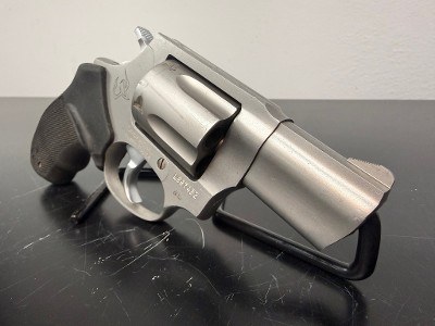 TAURUS TAURUS 605 .357 MAG - Image 3 of 8