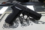 SIG SAUER P226 9MM LUGER (9x19 PARA) - Image 4 of 5