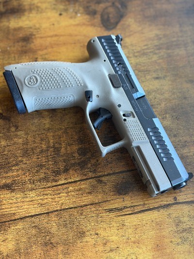CZ P10 C 9MM LUGER (9x19 PARA) - Image 1 of 2