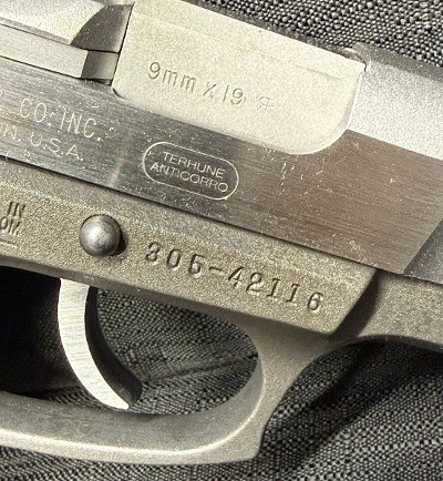 RUGER P-89DC 9MM LUGER (9x19 PARA) - Image 4 of 7