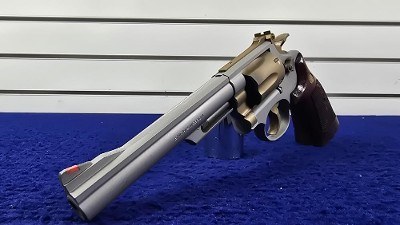 SMITH & WESSON 19-5 .357 MAG - Image 1 of 10