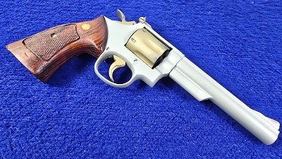 SMITH & WESSON 19-5 .357 MAG - Image 4 of 10