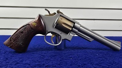 SMITH & WESSON 19-5 .357 MAG - Image 2 of 10