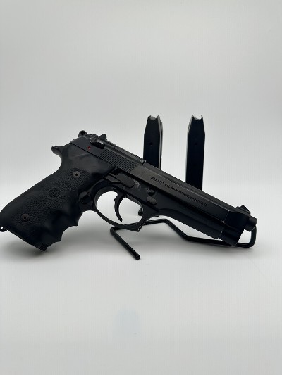 BERETTA 92FS 9MM LUGER (9x19 PARA) - Image 4 of 7