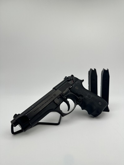 BERETTA 92FS 9MM LUGER (9x19 PARA) - Image 1 of 7