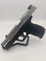 SMITH & WESSON SD9 VE 9MM LUGER (9x19 PARA) - Image 5 of 10