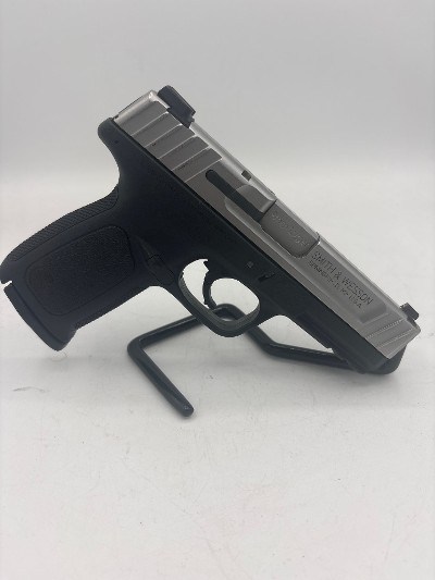 SMITH & WESSON SD9 VE 9MM LUGER (9x19 PARA) - Image 2 of 10